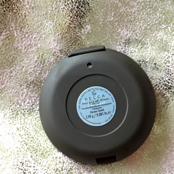 Becca Shimmering Skin Perfector Pressed Highlight - Picture 3 of 6